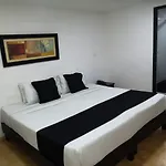 Hotel Santiago Plaza