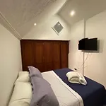 Santa Ana Luxury Rentals Hotel