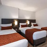 Az Hotel