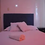 Hotel Bosque 63