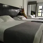 Hotel Ejecutivo Av La Esperanza