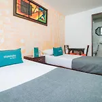 Ayenda Casa Maconglo - Hotel1022