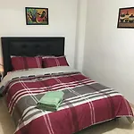 Dorado Airport Rooms & Apartments