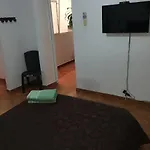 Dorado Airport Rooms & Apartments