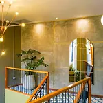 103 Aparta Studio Boutique En Mansion Siglo XIX