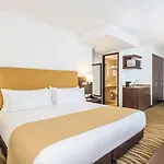 Holiday Inn Express & Suites Bogota Zona Financiera By Ihg