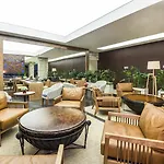 Holiday Inn Express Bogota - Parque La 93 By Ihg