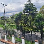 En Bogota, Hermosa Casa Villa Encanto A 5 Minutos Del Aeropuerto
