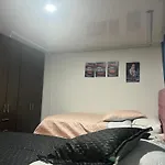 Full Apartment With Fast Wi-Fi