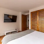 Penthouse Chicala Colombian Experience In Parque Virrey