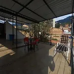 H C De Quevedo