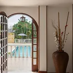 Villa With Swimming Pool, Jacuzzi And Sauna