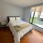 Vivienda Lujosa Y Amplia En Chapinero Bogota