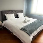 Vivienda Lujosa Y Amplia En Chapinero Bogota