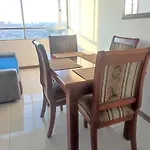 Apartamento Aeropuerto Embajada Americana Centro