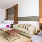 Nh Collection Bogota Royal Teleport