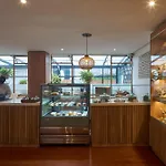 Bright & Peaceful Loft In Top Area