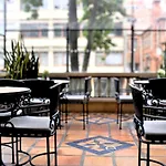 Hotel Estelar Suites Jones