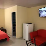 Apartamentos Adriana