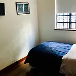 House For Groups - The Hostel Project