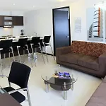 Hotel Continental Bluedoors