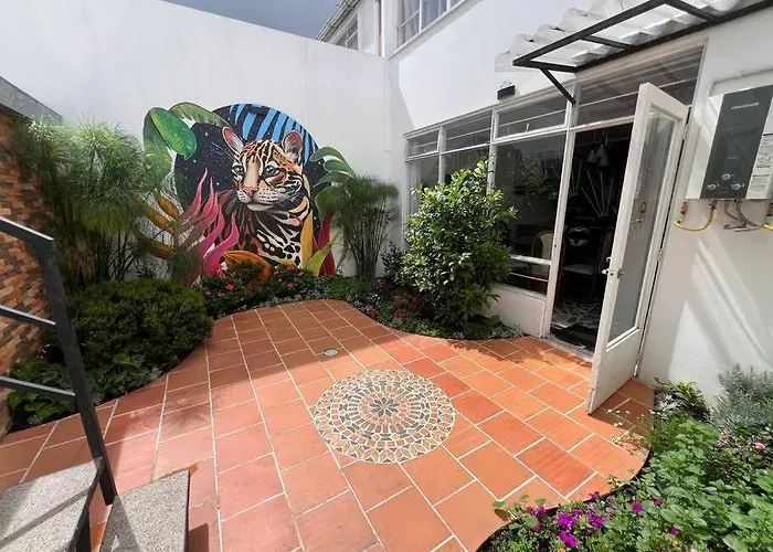 Casa Jardin - Alojamiento En El Corazon De Bogota
