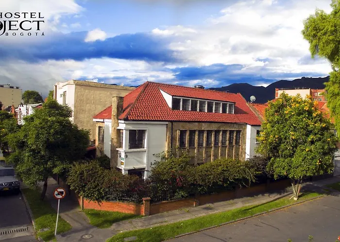 House For Groups - The Hostel Project
