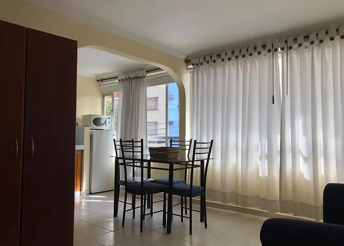 Apartamentos Adriana