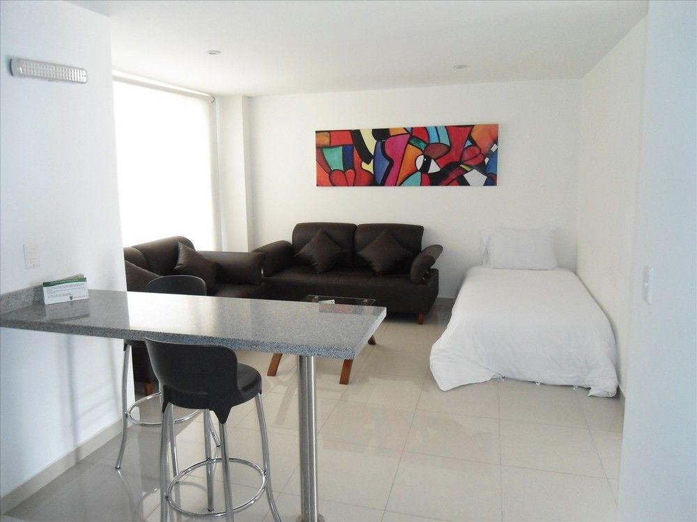 122 Plaza Aparthotel
