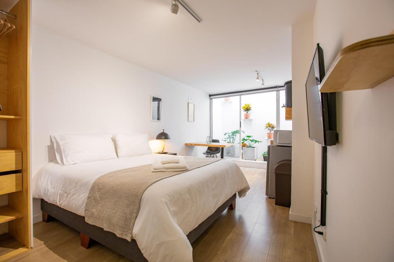 Lhote Apartment