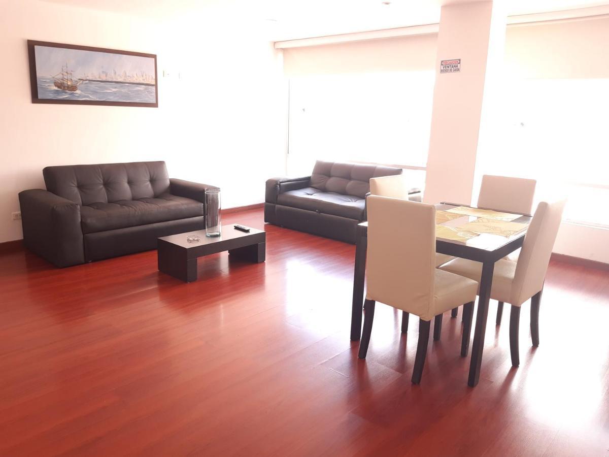 Plaza Modelia Aparthotel 3*