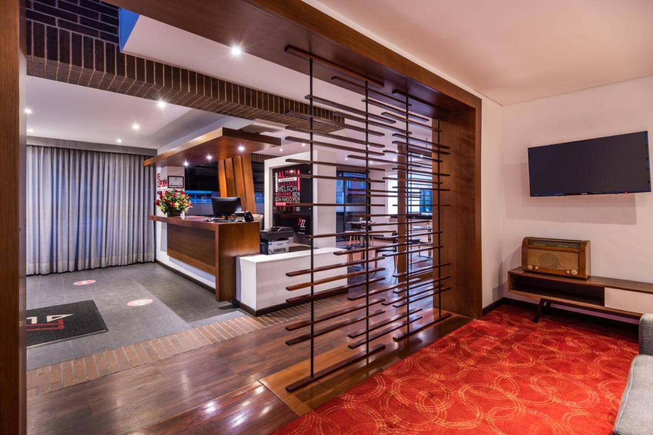 Az Hotel Bogota