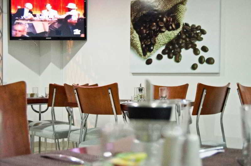 Aparthotel 122 Plaza