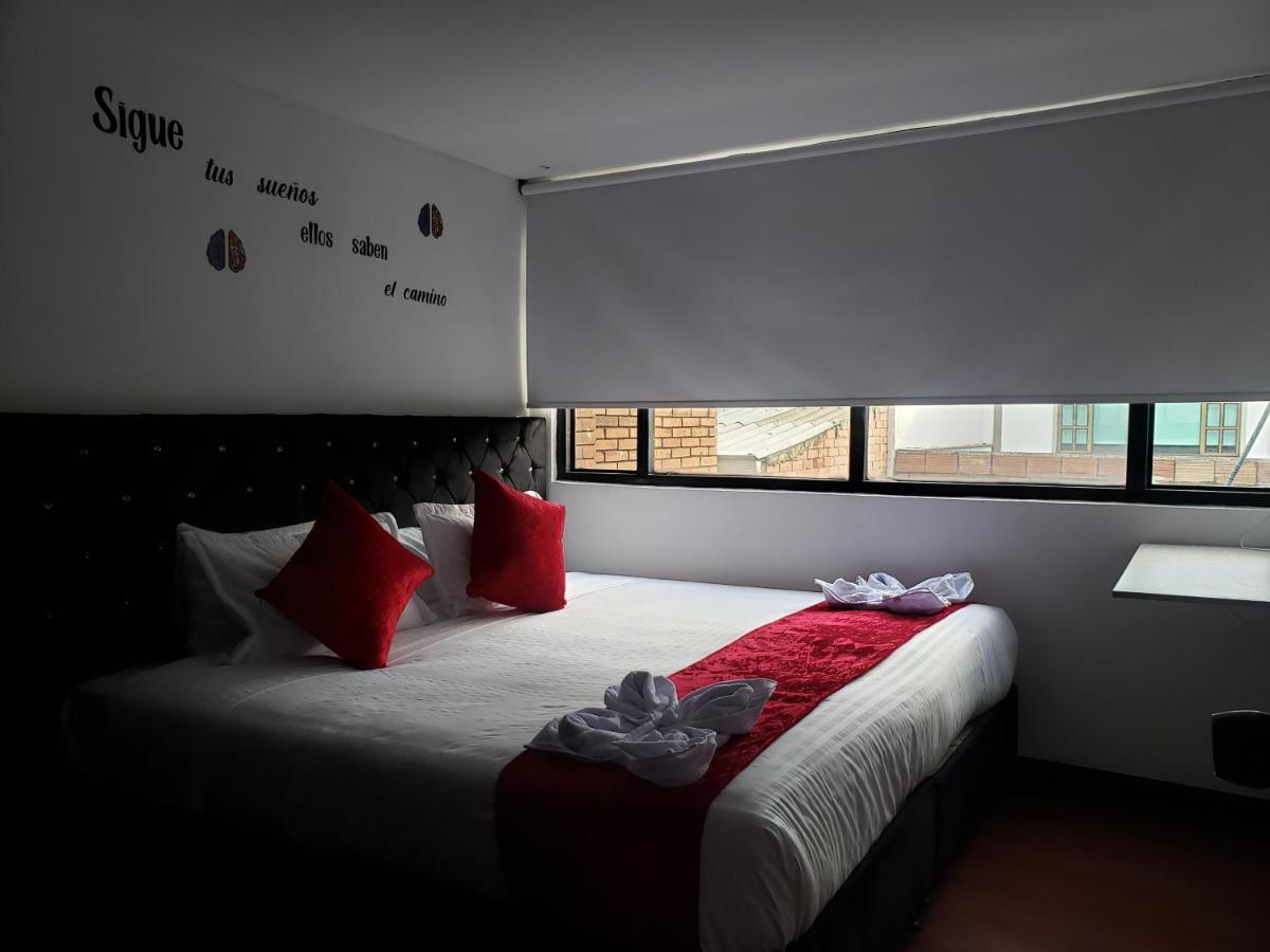 Aw American Travel Hotel