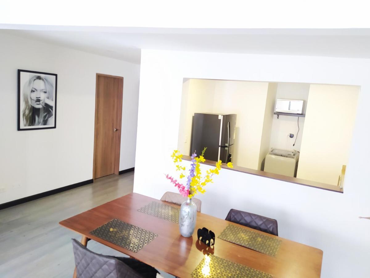 3 Completo Cedritos Minimalista Apartment Bogota