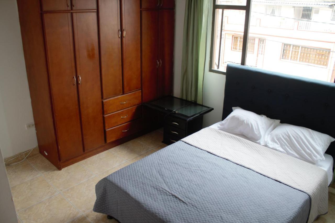 Hotel Bosque 63 *