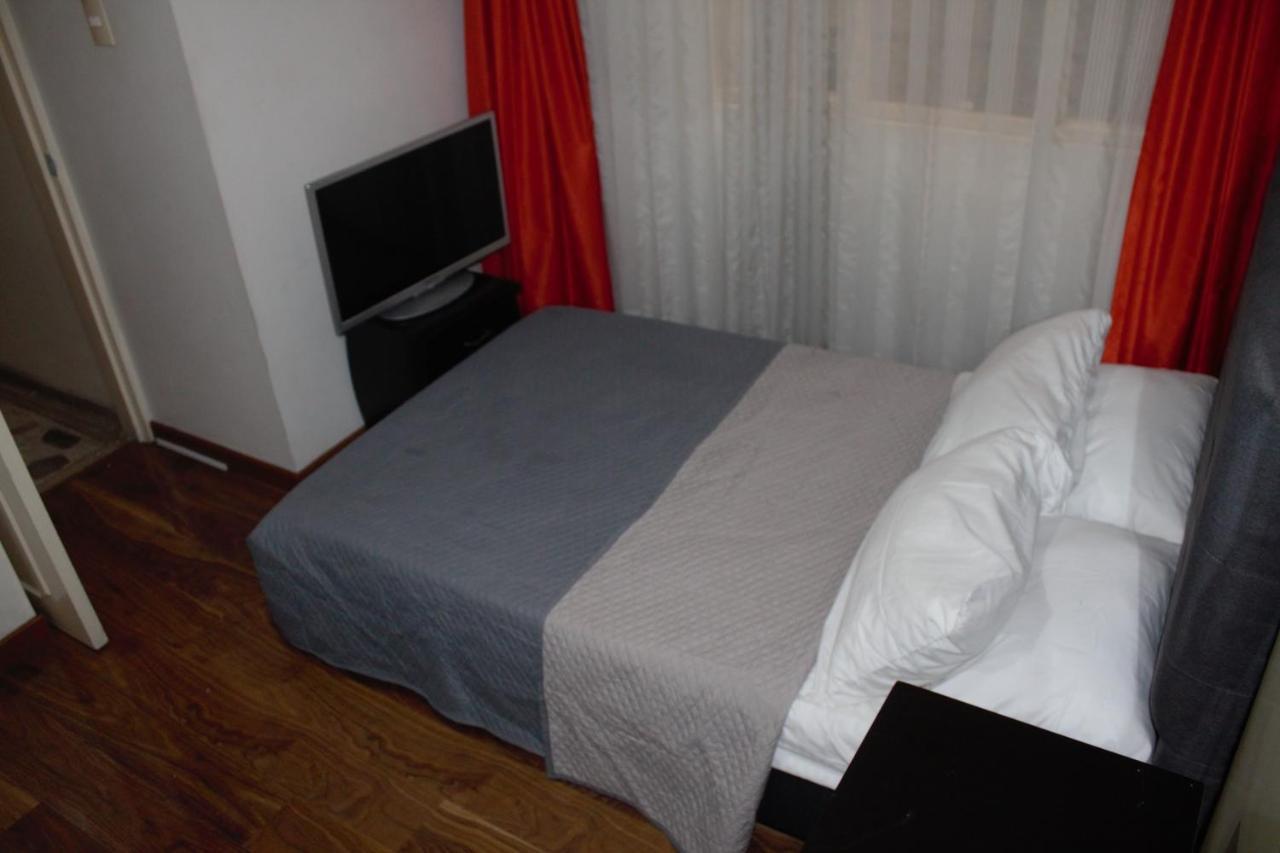 Hotel Bosque 63 *