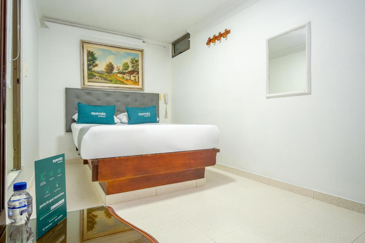 Ayenda Casa Blanca Hotel Bogota