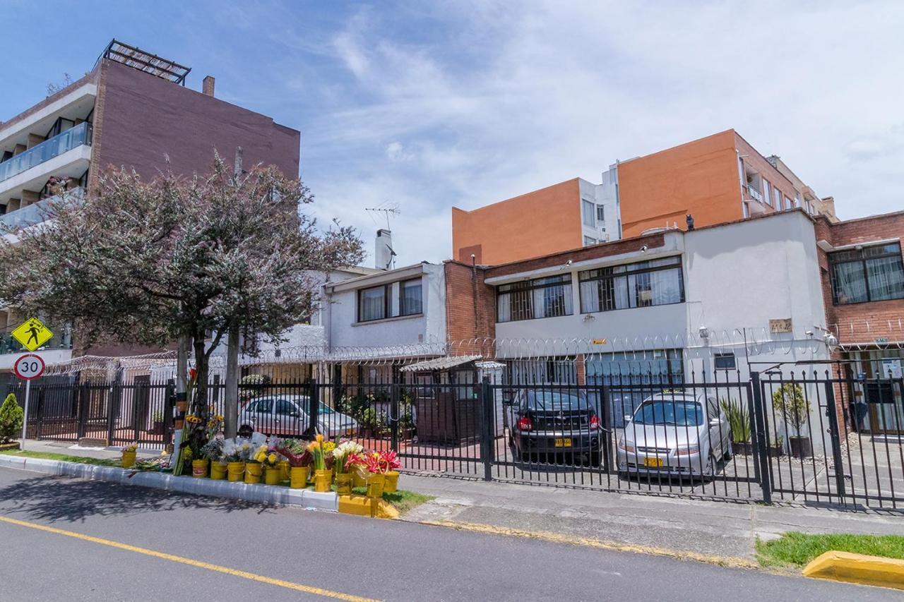 Calle 112 2* Bogota