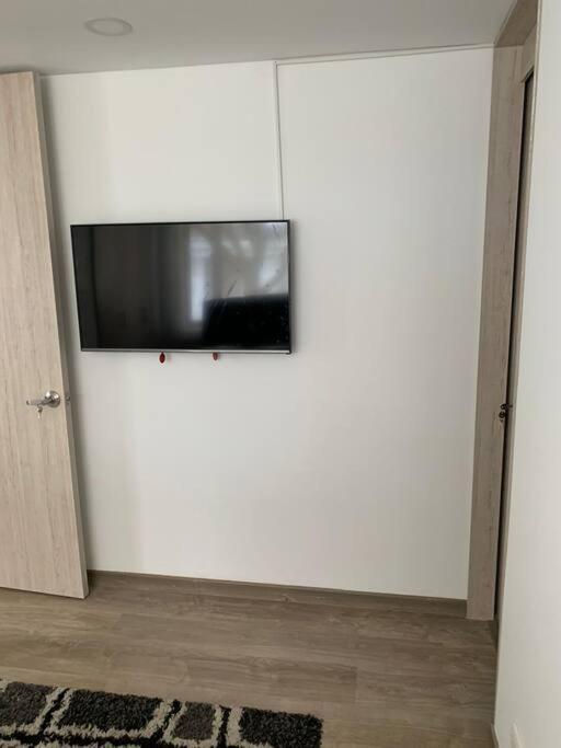 Apartamento Comodo Y Hermoso Apartamento Para Renta. Bogotá