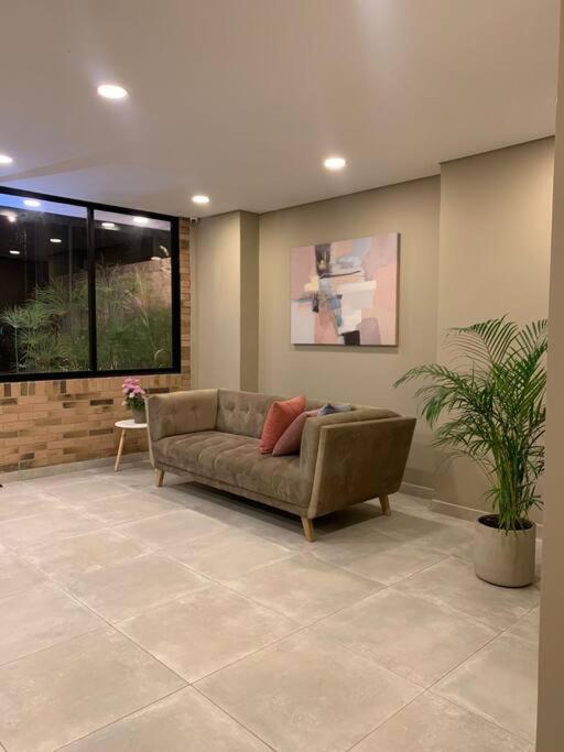 Apartamento Comodo Y Hermoso Apartamento Para Renta. Bogotá