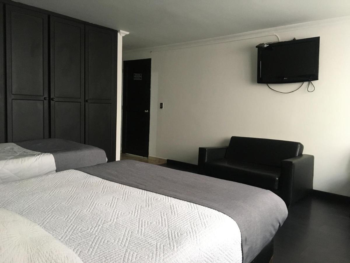 Hotel Ejecutivo Av La Esperanza