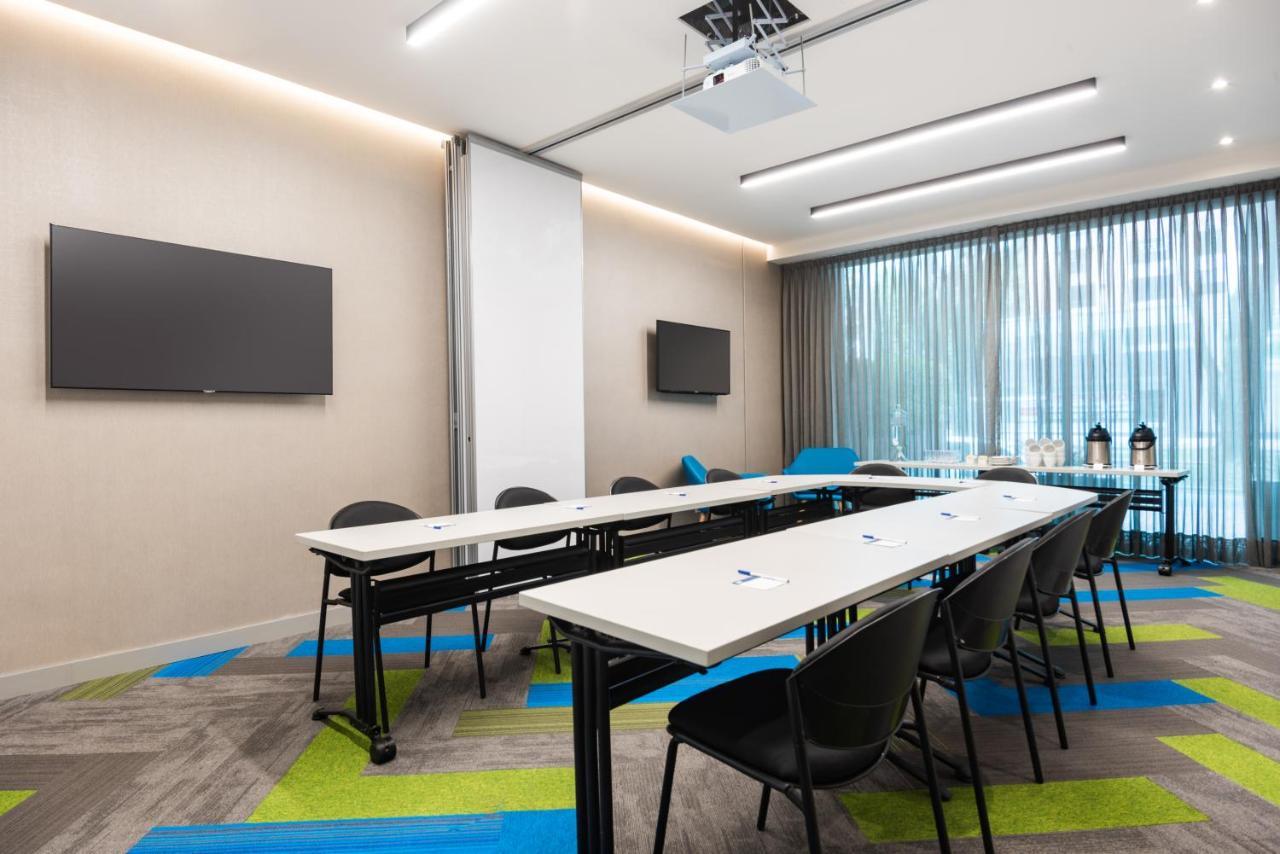 Express - Parque La 93 By Ihg Hotel