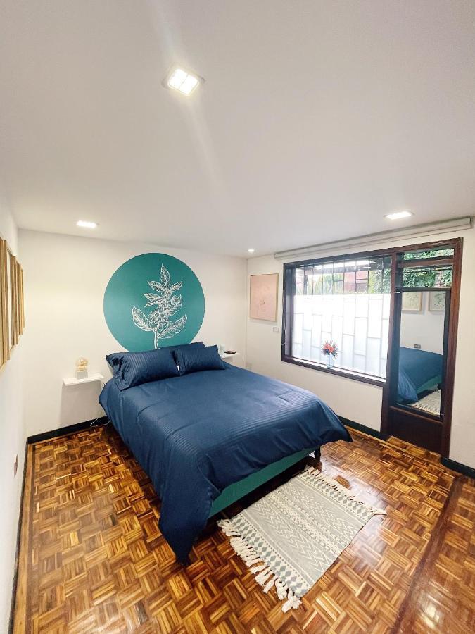 Casa Menta Hostel *