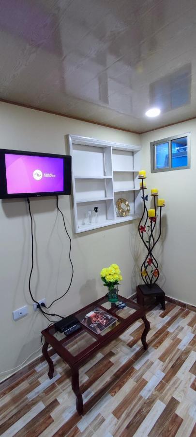 Apartment Aparta Estudio Cerca Al Aeropuerto Espectacular Bogota