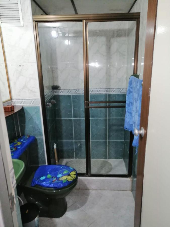 Habitacion En Apartamento Familiar Al Norte De Bogota Homestay Bogota
