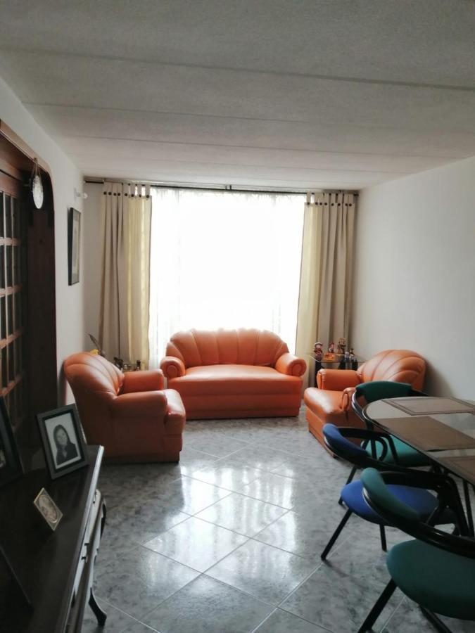 Habitacion En Apartamento Familiar Al Norte De Bogota * Bogota