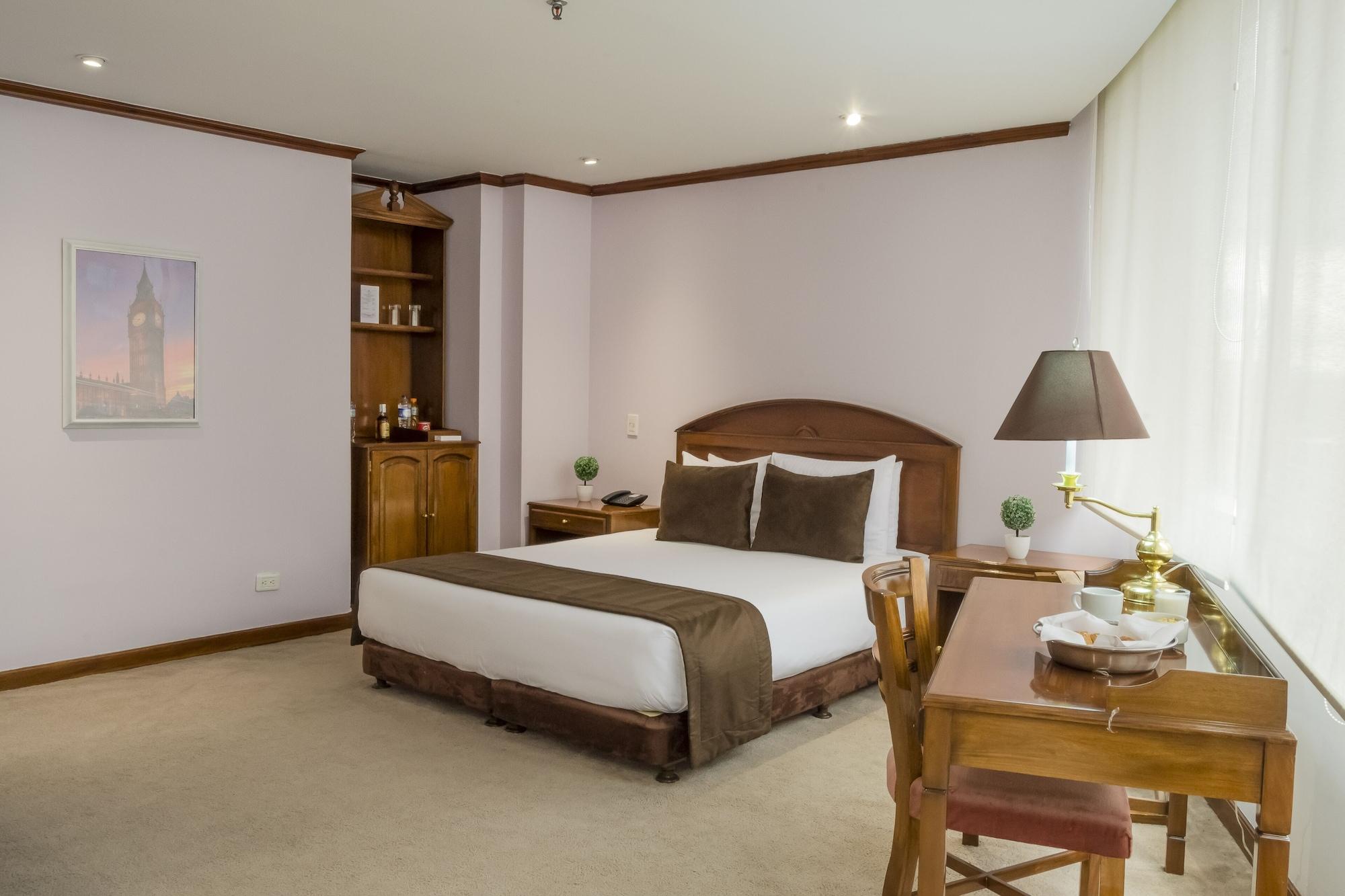 Regency Usaquén Hotel 4*