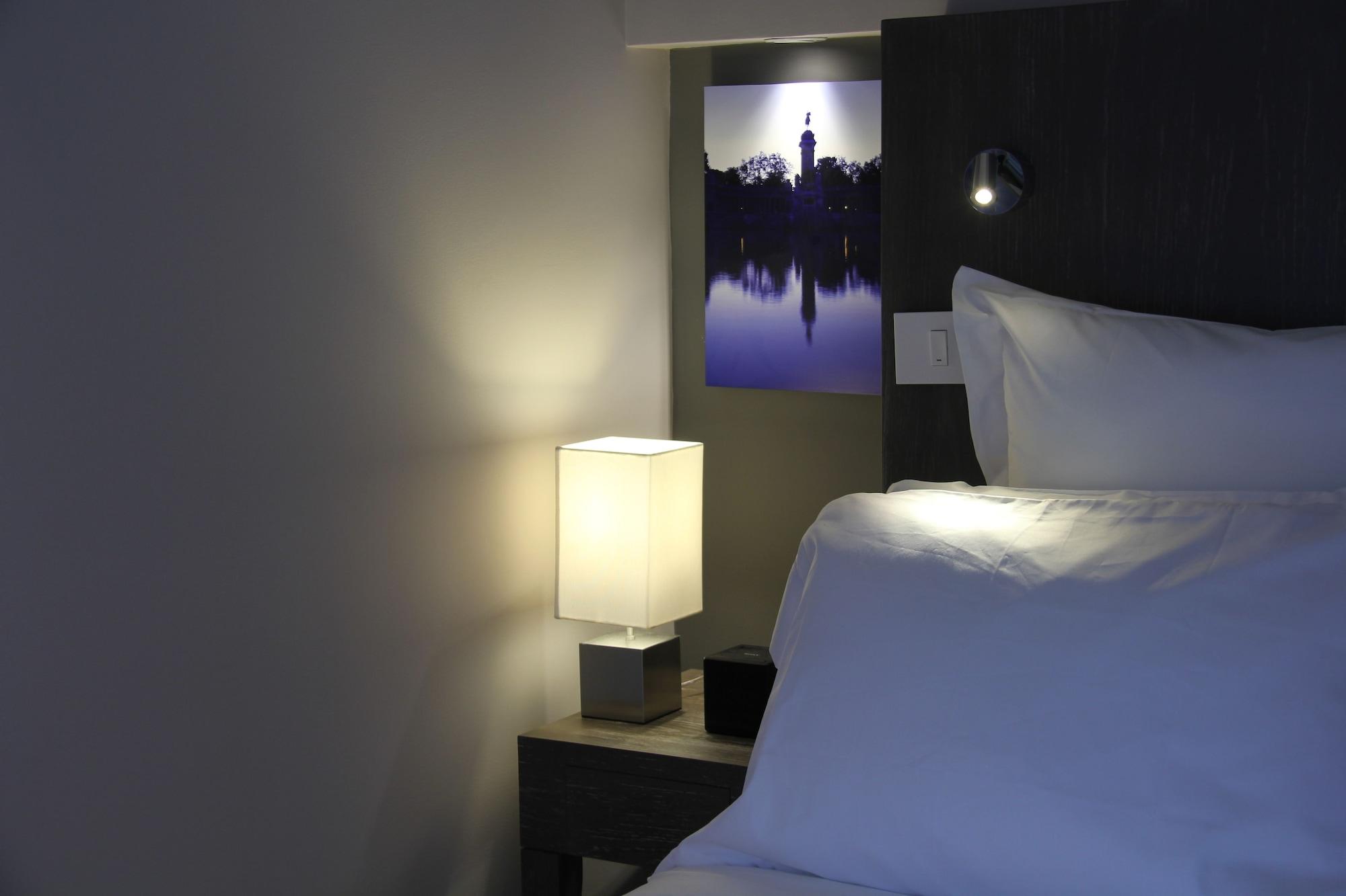 Hotel Cityflats 4*