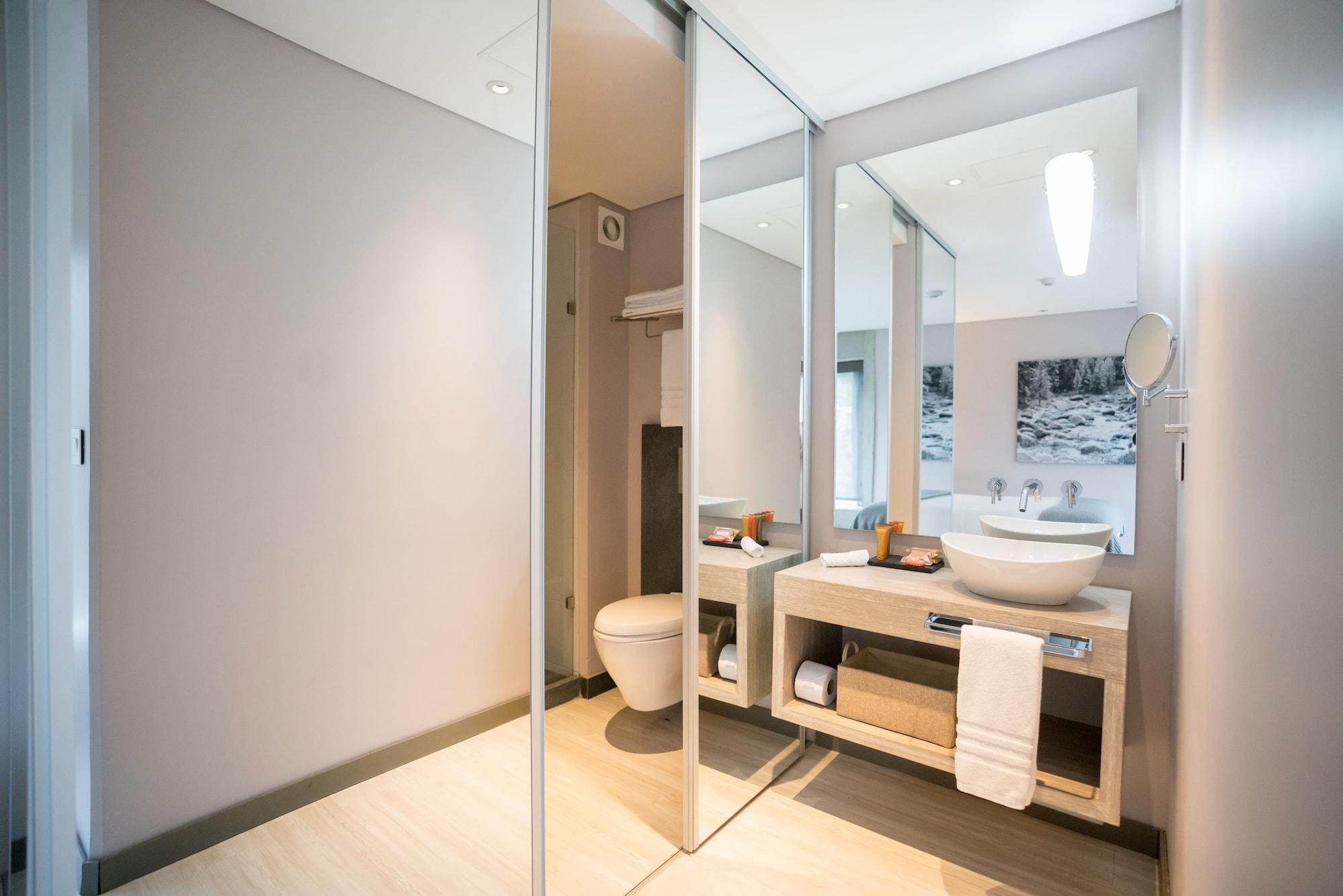 Cityflats Hotel 4*